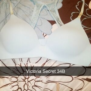 Victoria Secret bra 34B